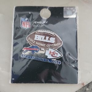 NFL Bills & Chiefs 2012 Home Opener Collectors Pin New in Package